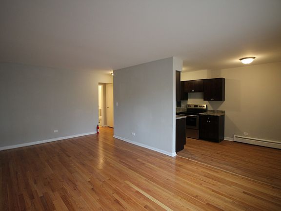3rd image of 1644-42 W Morse Ave #2W