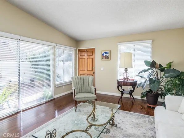 10179 Larwin Ave Unit 6, Chatsworth, CA 91311