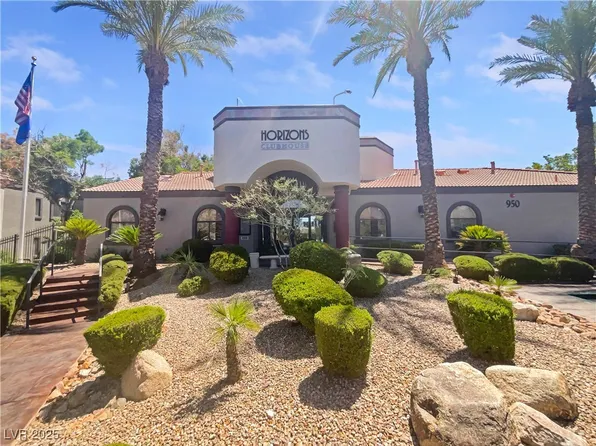 950 Seven Hills Dr APT 217, Henderson, NV 89052