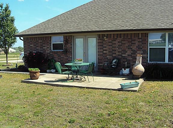 4th image of 105 Tiger Ln