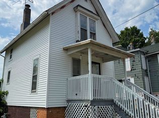 517 Hill St, Rockford, IL 61107