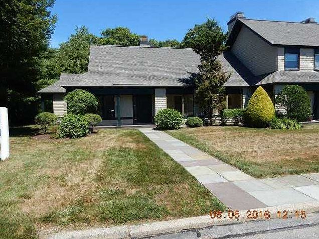 1st image of 9 Martingale Ln #92