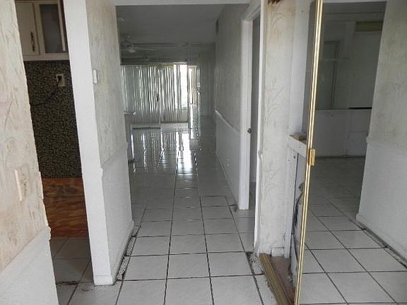 5th image of 7600 NW 5th Ct APT 206