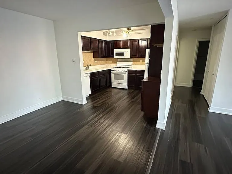1100 E Randville Dr #110 — Photo 7