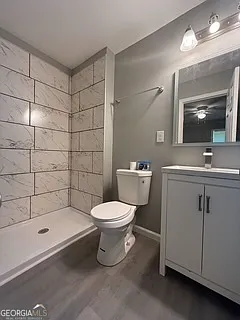 125 Walt Banks Rd — Photo 4