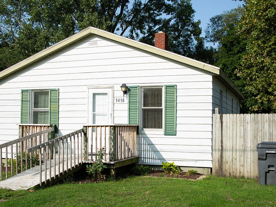 1st image of 1416 Rose Ave