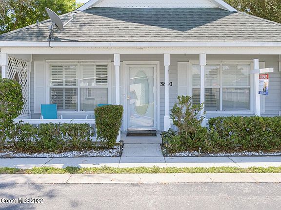 3rd image of 3860 Town Square Blvd #16