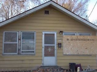 2808 Cleveland Ave, Des Moines, IA 50317