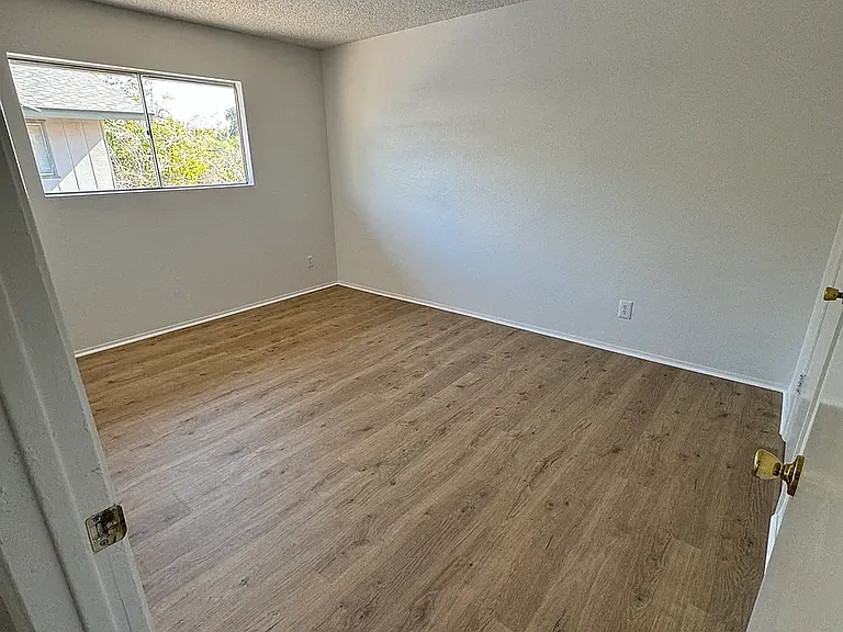 1129 S Farmer Ave #C — Photo 6