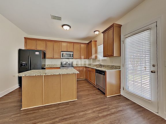 4th image of 3034 Bienville Dr