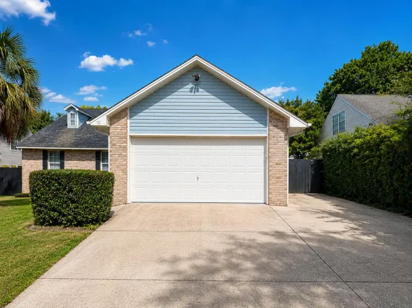 111 Trenton Ave, Crestview, FL 32539