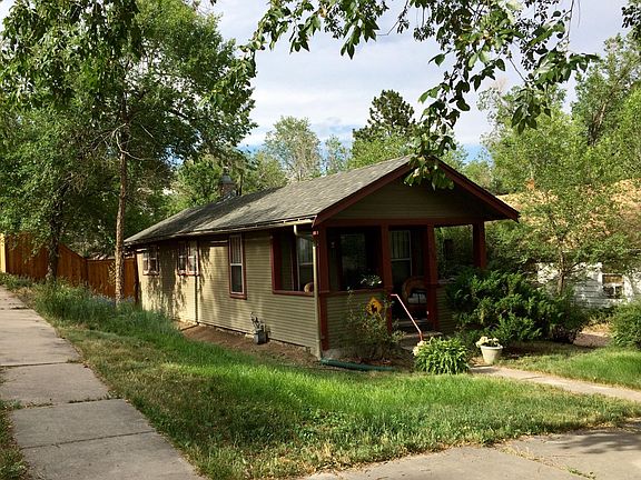 Tenant responsible for mowing and watering. Landlord pays water bill.
