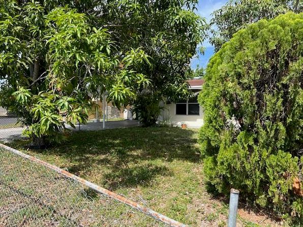1164 NW 45th Avenue, Lauderhill, FL 33313