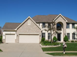 8059 Saybrook Dr, Westerville, OH 43082