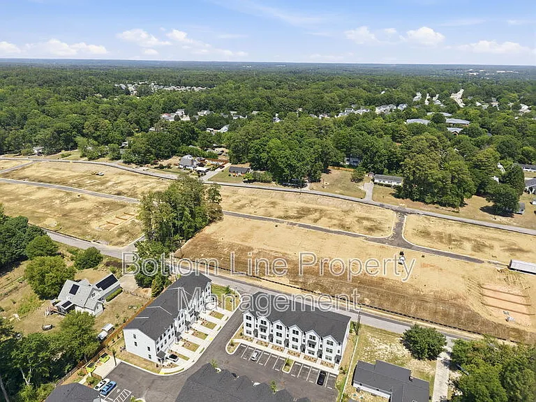 2308 Oakwood Meadows Ct — Photo 11