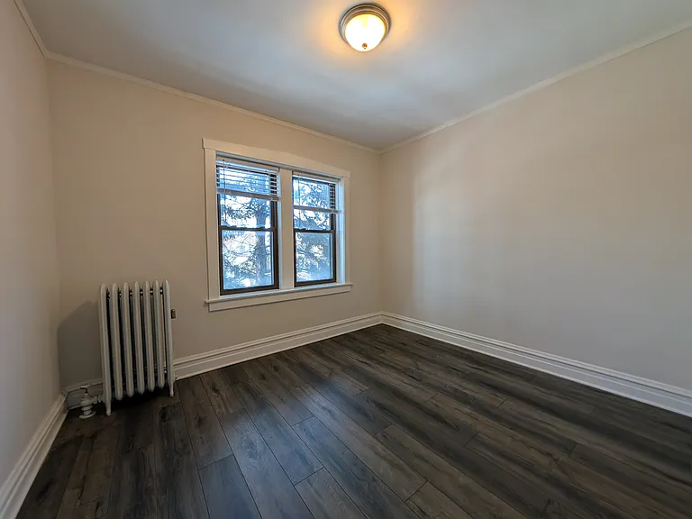 5818 W Berteau Ave #1 — Photo 12