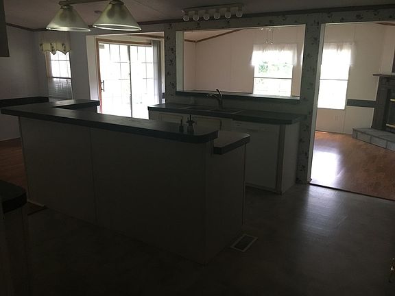 3rd image of 8919 Golden Gate Blvd
