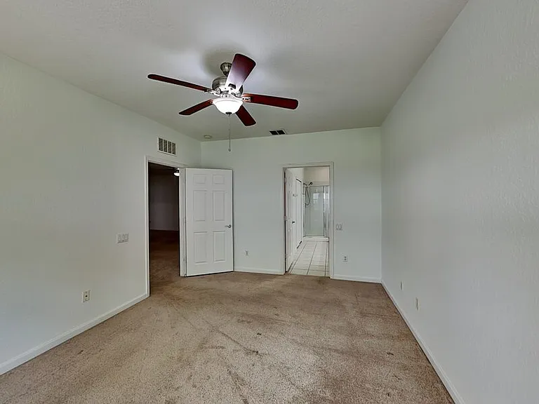 5049 Maxon Ter — Photo 15