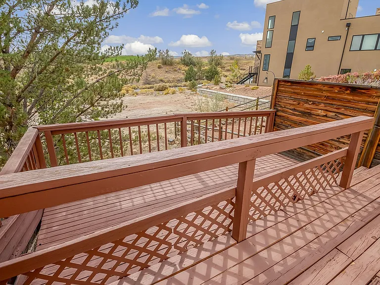 2339 Rattlesnake Ct #B — Photo 16