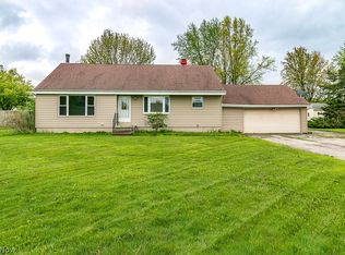 7244 Butternut Ln, Mentor, OH 44060