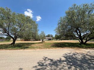 00 Curtis LOT 8, Devine, TX 78016