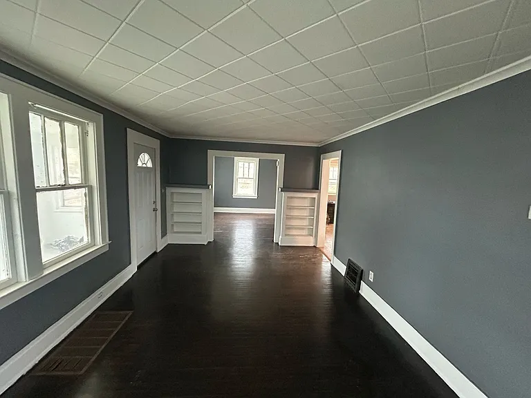 938 W Lafayette Ave — Photo 6