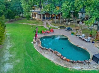 9011 Texas Trl, Terrell, TX 75160