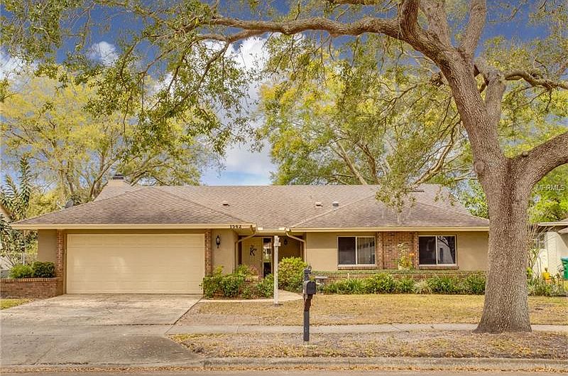 1st image of 1562 Golfside Dr