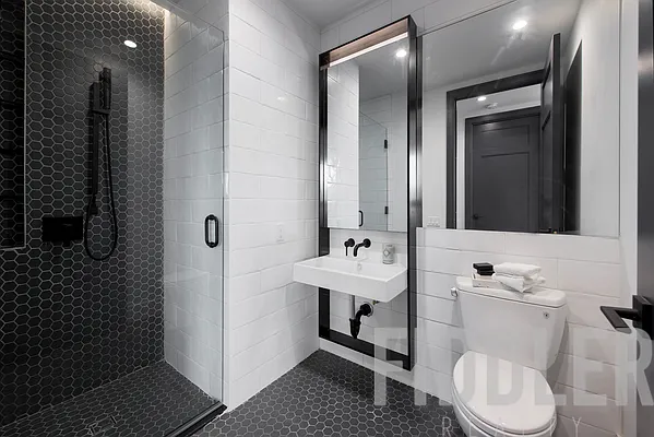 Rented by The KCI Group | media 19