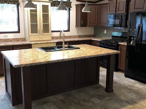 5th image of 9577 South Ave #134