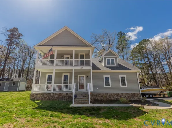 269 Lake Caroline Dr, Ruther Glen, VA 22546