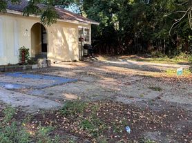 322 N Wekiwa Springs Rd