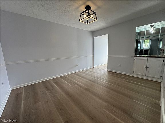 4th image of 3527 Villa Casa Ct