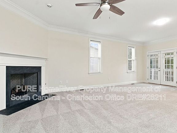 3rd image of 1205 Dingle Rd