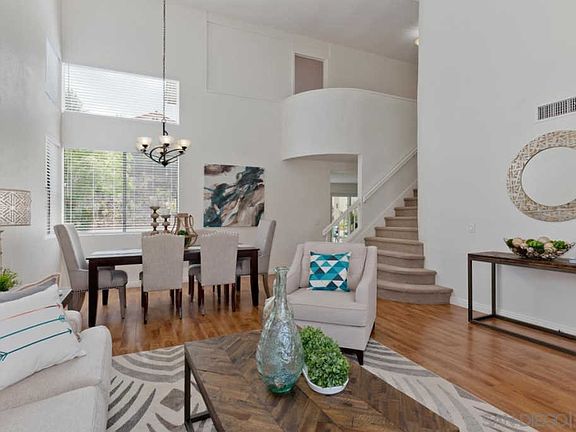 5th image of 12926 Amaranth St
