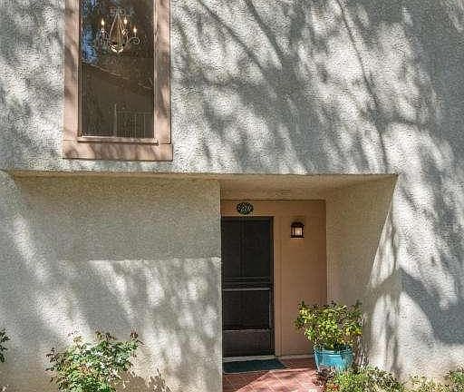 4th image of 226 Mariposa Dr