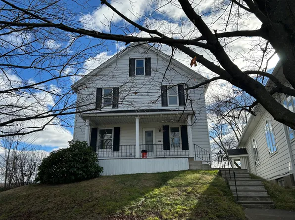 138 Charles St, Throop, PA 18512
