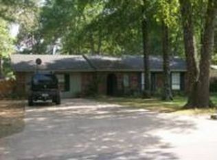 7812 N Pinewood Dr, Pine Bluff, AR 71603