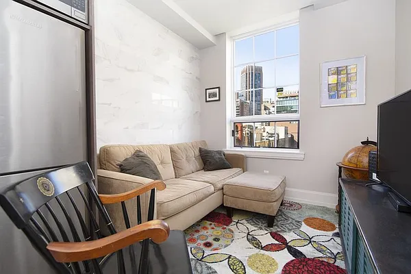 Rented by REAL New York | media 58