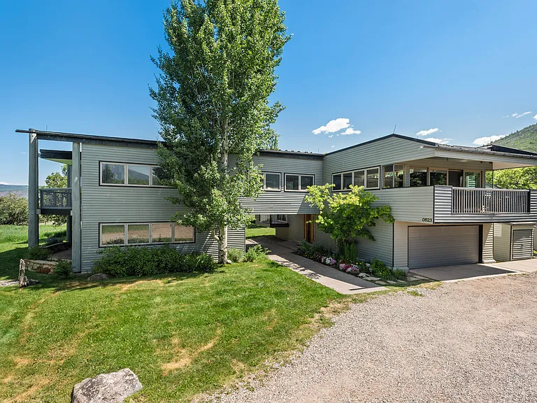623 Johnson Dr — Photo 41