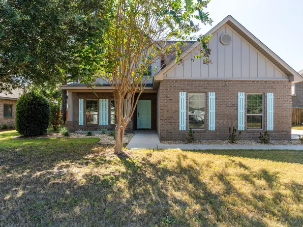 125 Whitman Way, Freeport, FL 32439