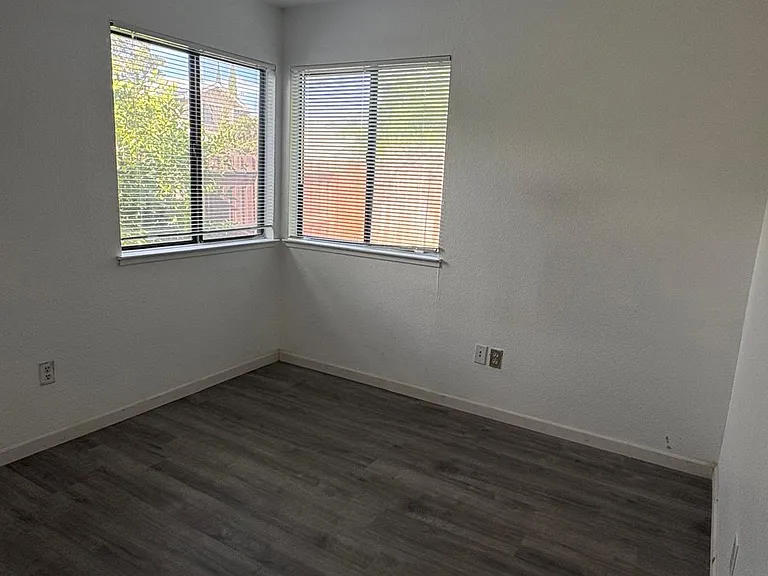 8115 Point Loma Way — Photo 12