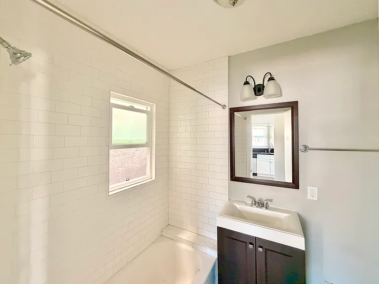 877 N Heliotrope Dr #877 — Photo 5