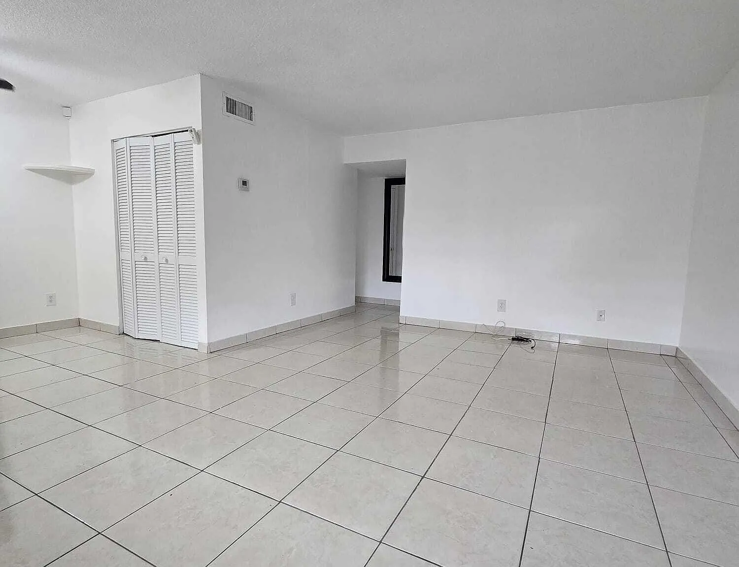 2 bed, 2.0 bath, 894 sqft, $2,150 — Photo 4