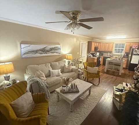 2nd image of 1326 Pine Hill Dr #1326