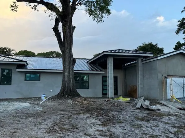 4631 Cocoplum Way, Delray Beach, FL 33445