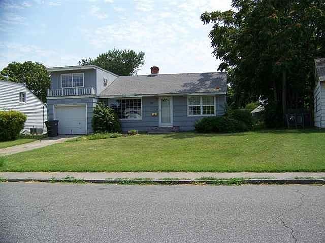 1st image of 2305 W 1st Ave