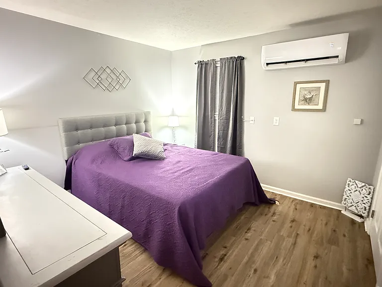 2736 Frankfort Ave #202 — Photo 12