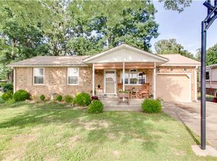 1507 Grab Ck Rd W, Dickson, TN 37055