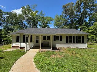 403 Willowside Dr, Mount Holly, NC 28120